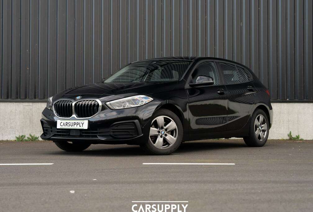 BMW 118iA Automaat - LED - PDC - Apple Carplay - DAB