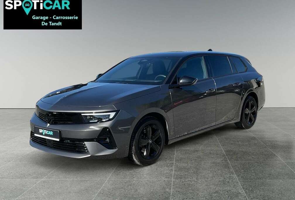 Opel Gs-Line 1.2 Benzine 130 pk M6  vele optie\'s