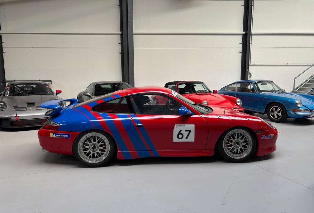 Porsche 996 GT3 CUP - MK1 model 2000 - top condition - 7000 km