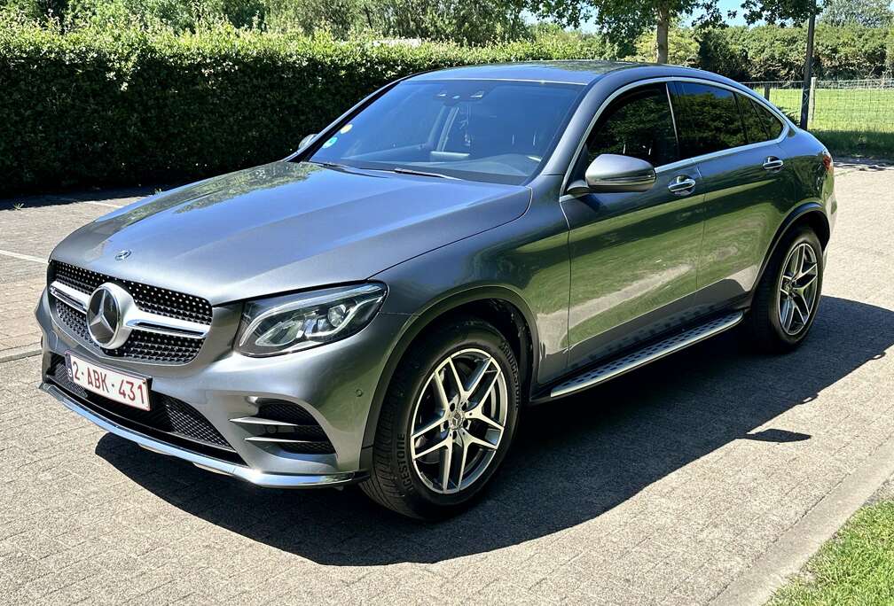 Mercedes-Benz d Coupe 4Matic 9G-TRONIC AMG Line