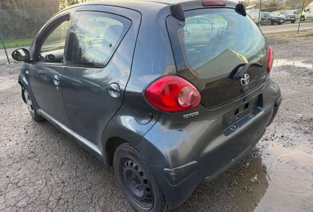 Toyota Aygo 1.0i VVT-i