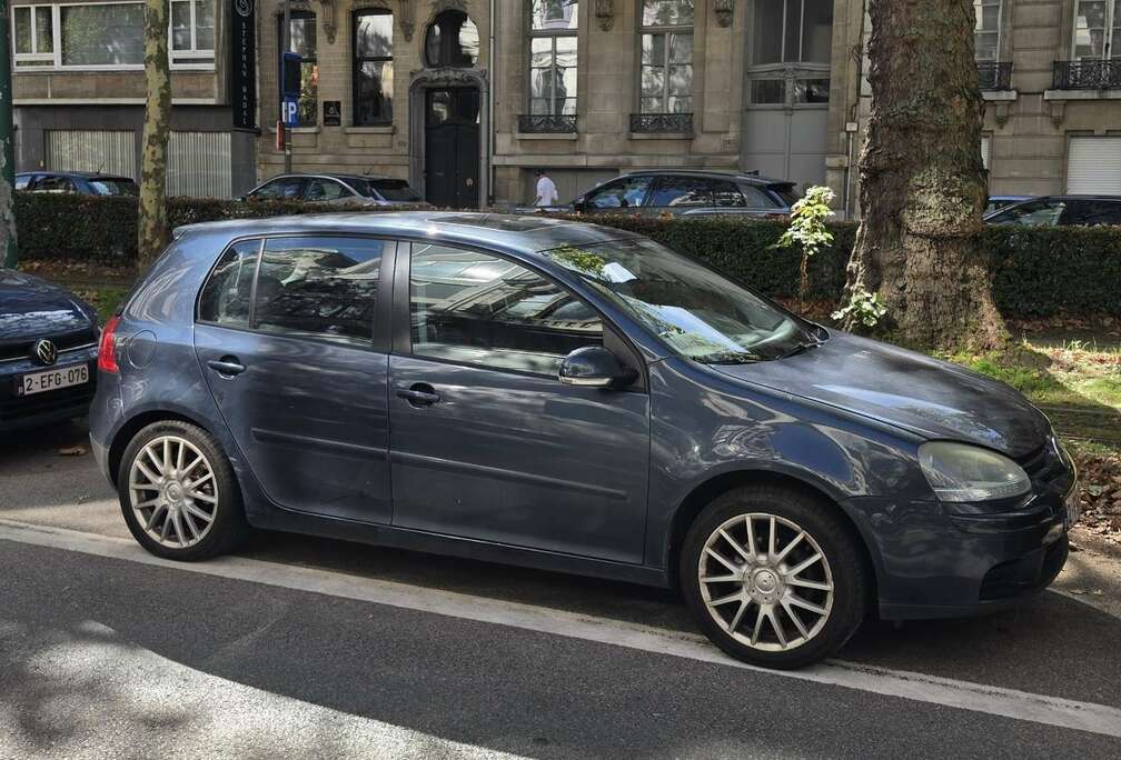 Volkswagen 2.0 FSI Comfortline