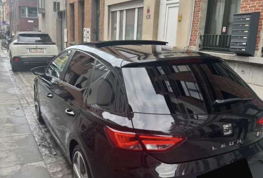 SEAT 2.0 TDI DPF Start&Stop DSG FR