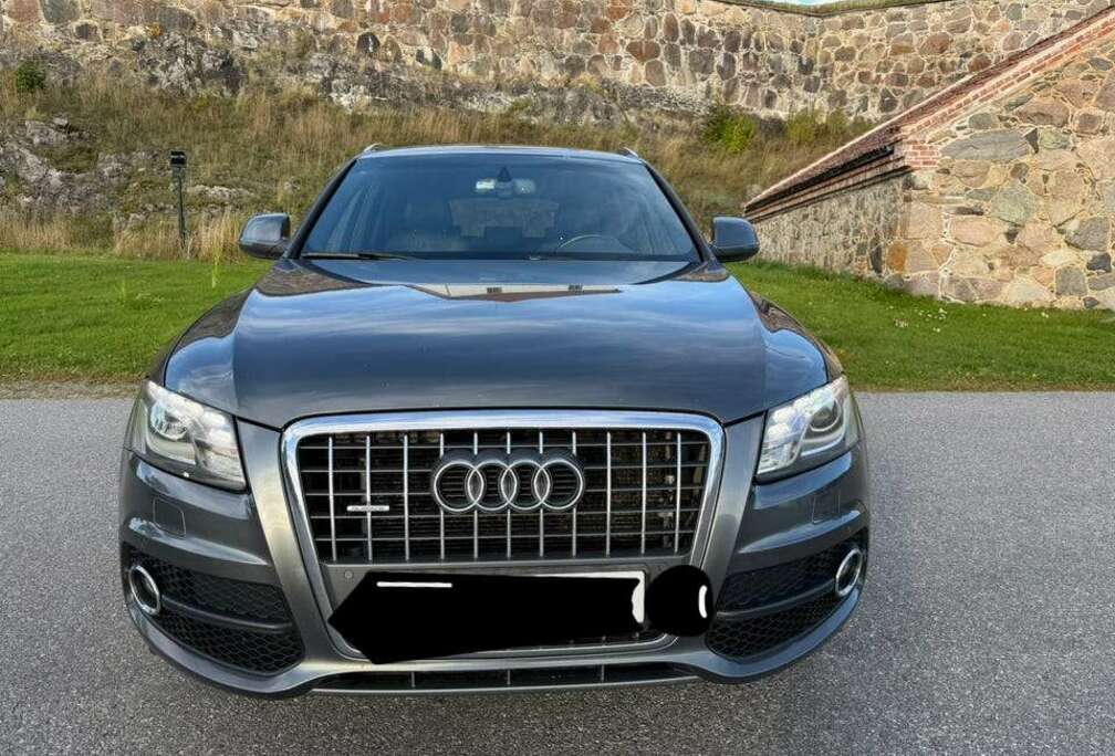 Audi Q5 2.0 TDi Quattro DPF S Tronic