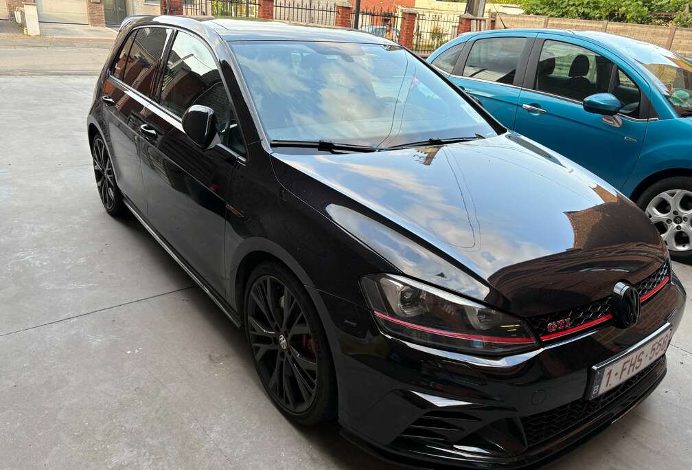 Volkswagen Golf 2.0 TSI clubsport DSG