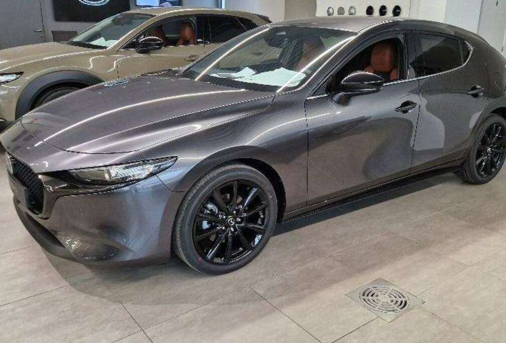 Mazda 2.0i e-Skyactiv-X Nagisa AUTOMAAT