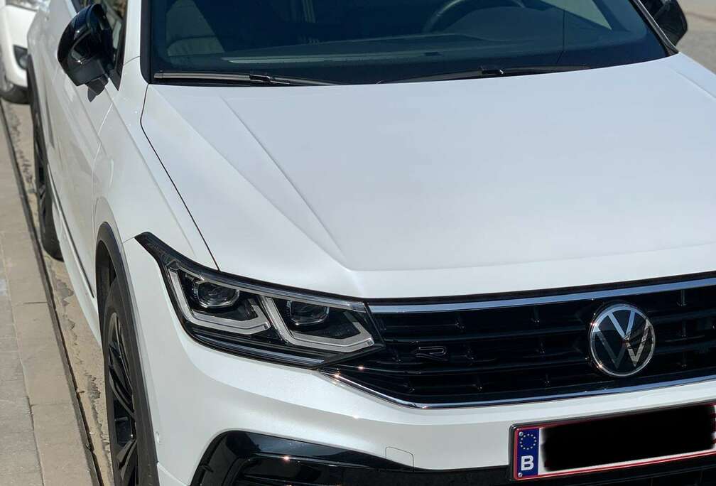 Volkswagen eHybrid 1.4 R-Line OPF DSG (180 kW)