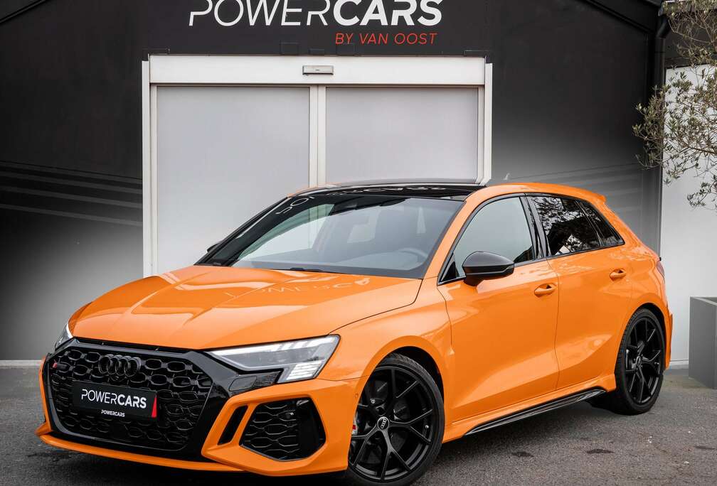 Audi Sportback  Audi Exclusive  RS Dynamic Plus