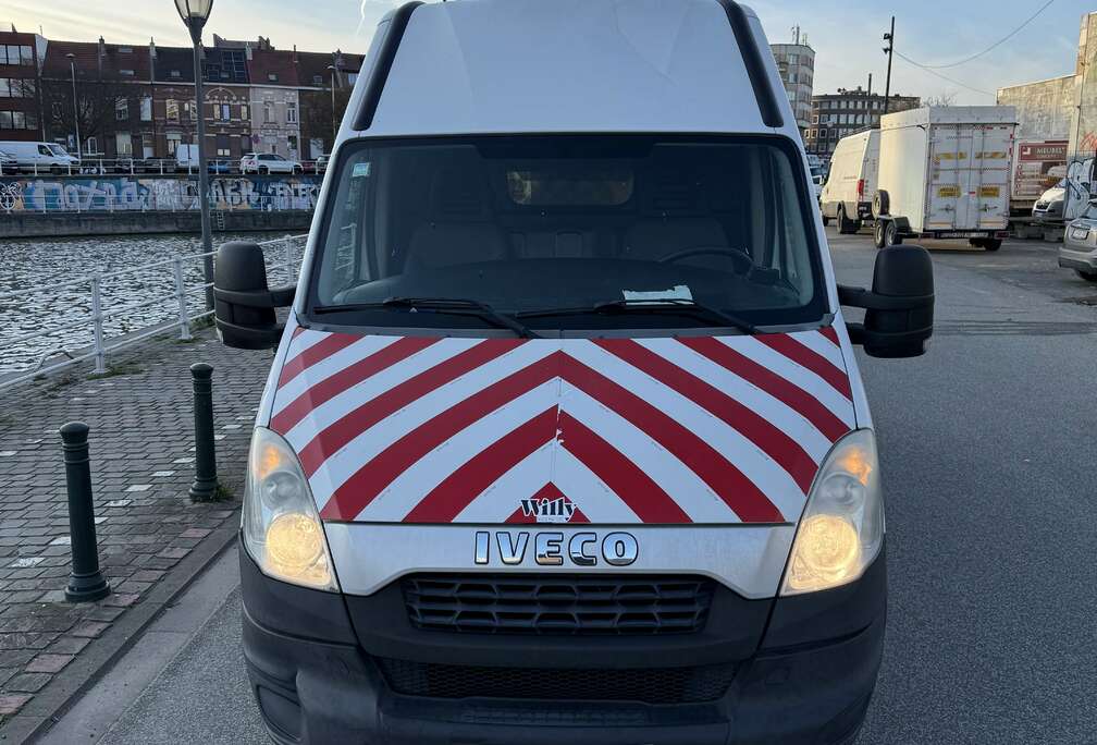 Iveco FGN 35C15L V12 H2 BVM6