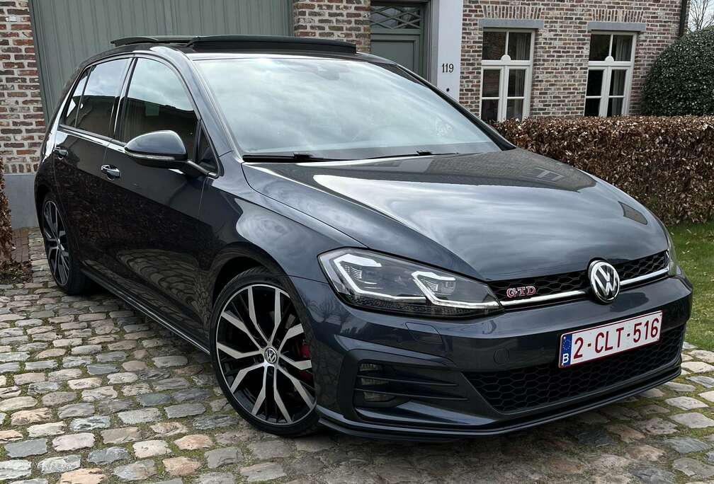 Volkswagen 2.0TDI*facelift-DSG-pano-dynaudio-19inch*