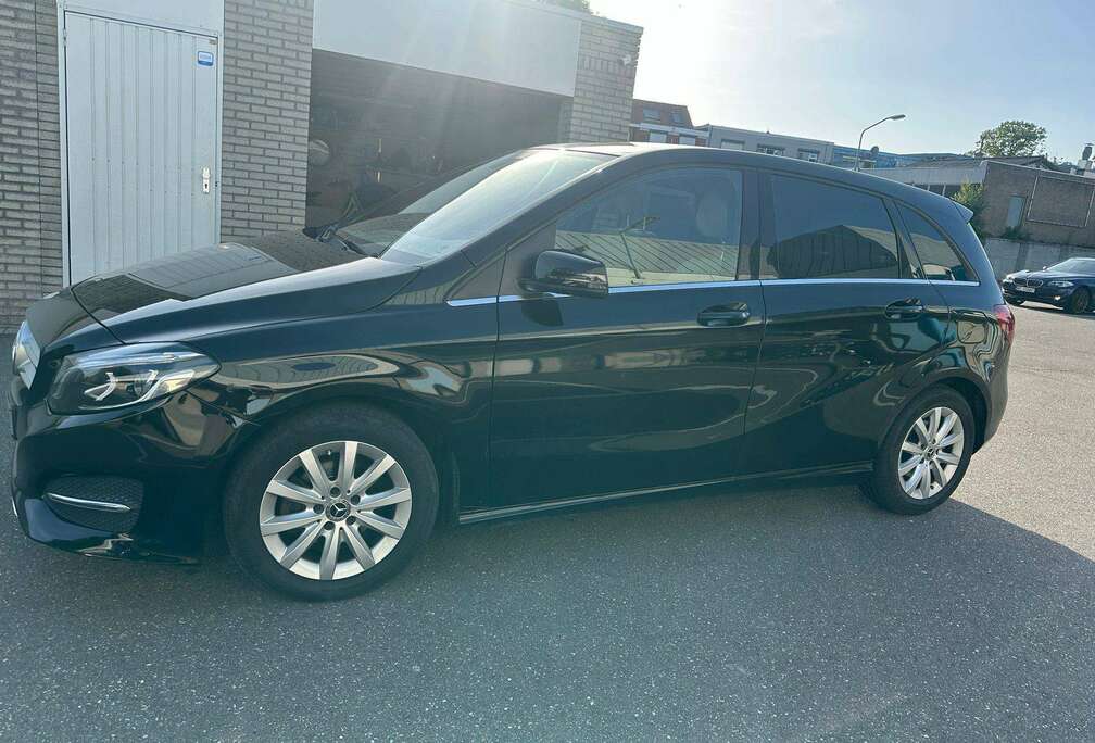 Mercedes-Benz B 180 d