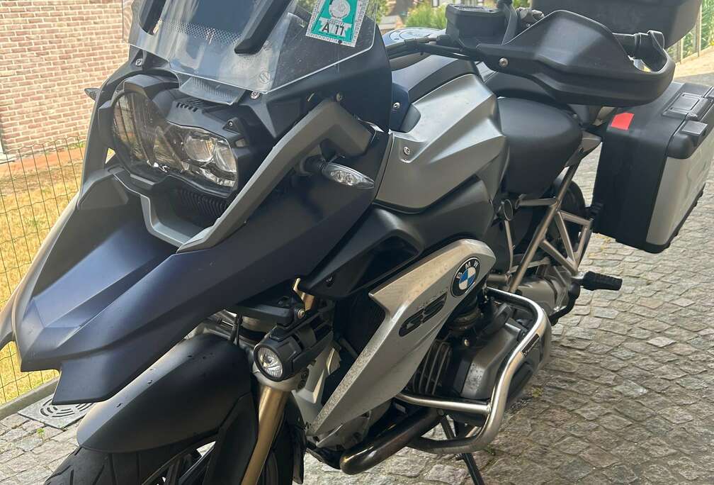 BMW