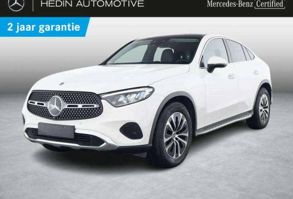 Mercedes-Benz 4MATIC Coupé Luxury Line | Panoramisch Dak | Trekh