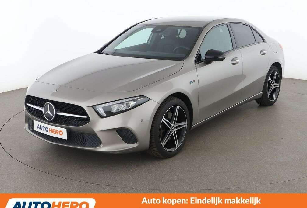 Mercedes-Benz A 250e Progressive