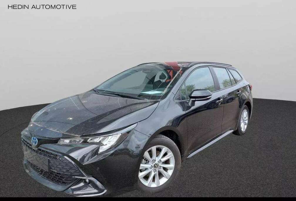 Toyota Touring Sport 1.8 Hybrid Dynamic e-CVT