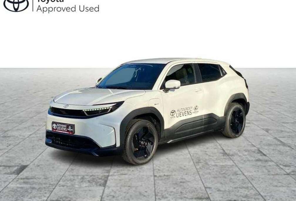 Toyota 61KW Executive