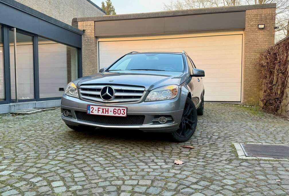 Mercedes-Benz C 200 CDI BlueEFFICIENCY