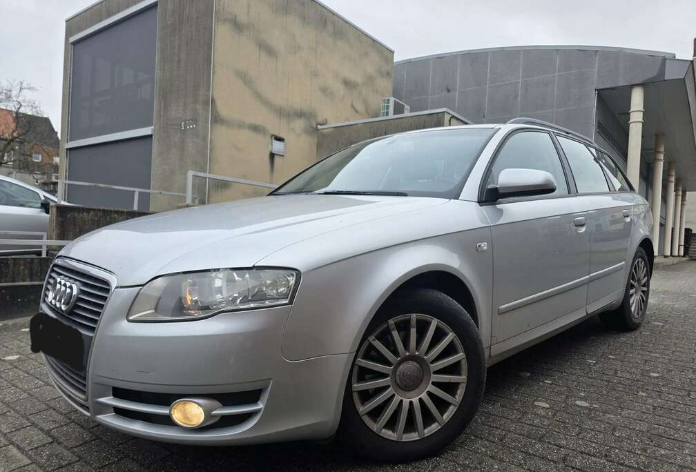 Audi Avant 1.9 TDi/FULL=GPS NAVI+CLIM DIG+CUIR+RADAR+JANTES/C.T OK/T.B ETAT