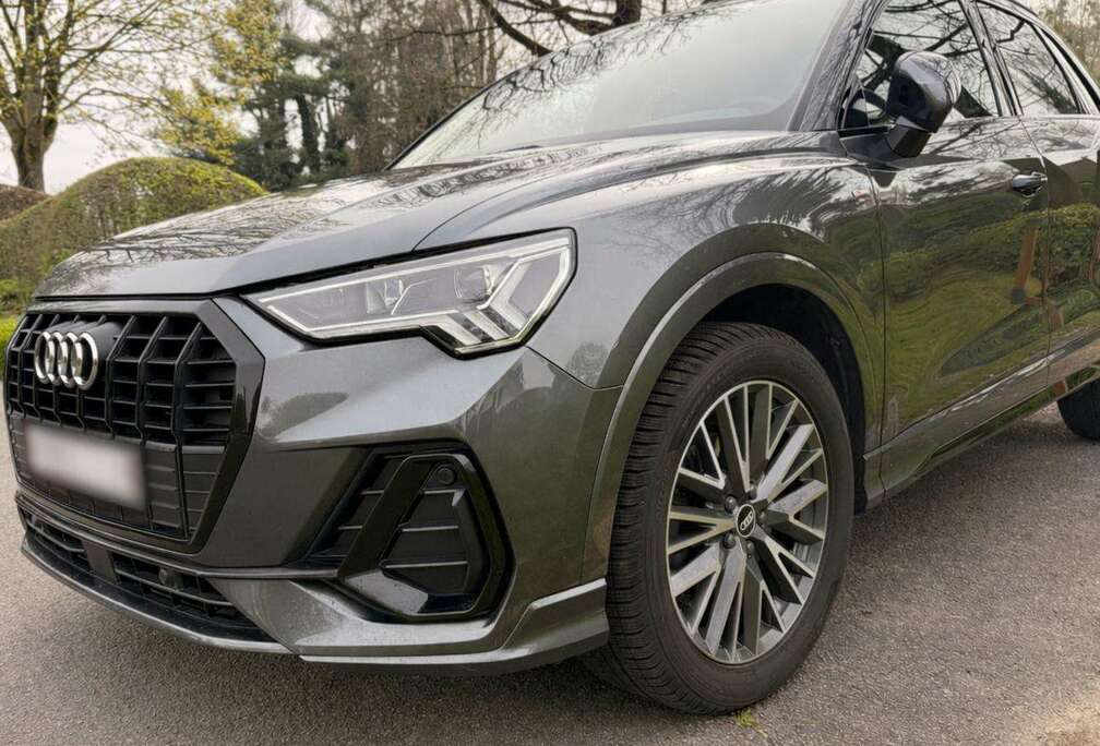 Audi Q3 35 TFSI Business Edition S line S tronic