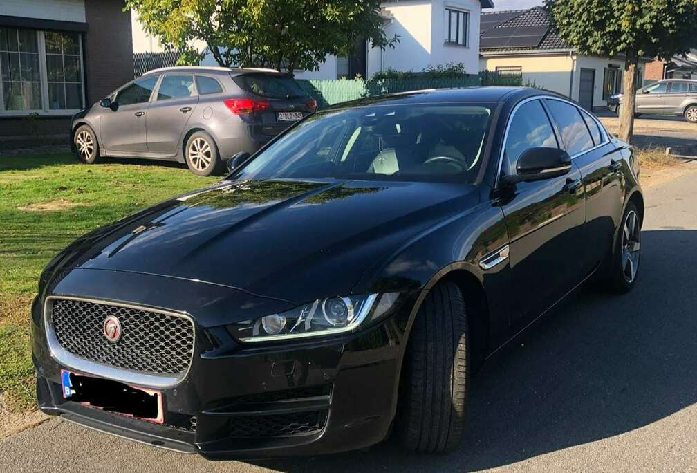 Jaguar JAGUAR XE 2.0/BJ 2018/FULL OPTION/SPORT/BENZINE/