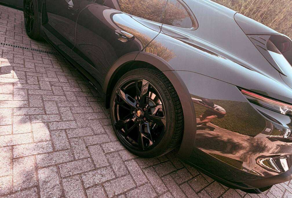 Porsche Taycan Sport Turismo 93.4 kWh Taycan 4S Sport Turismo