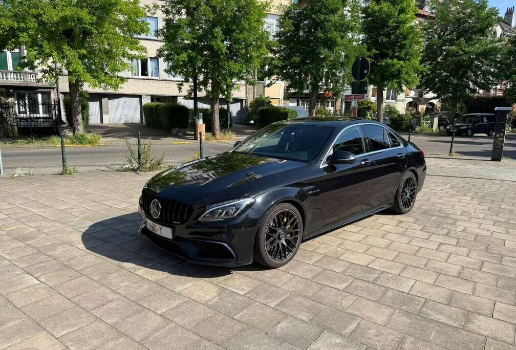 Mercedes-Benz