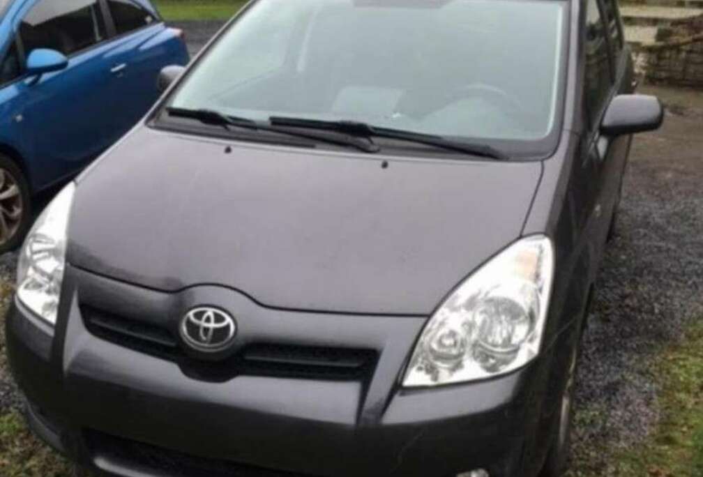 Toyota 2.2 D4D 16v L.Terra Tech Pack 7pl.