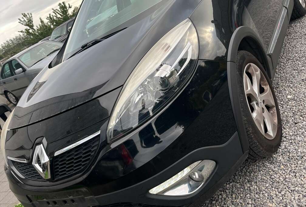 Renault Scénic XMOD 1.5 dCi Energy Bose Edition