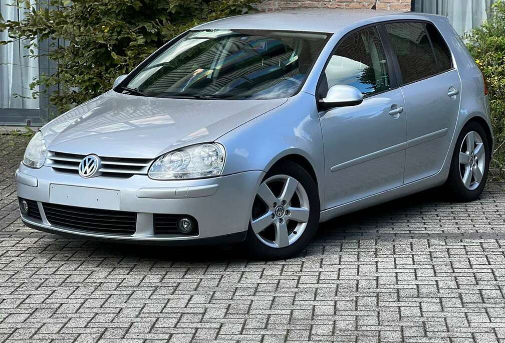 Volkswagen Golf 5 1.4i Essence facelift édition UNITED