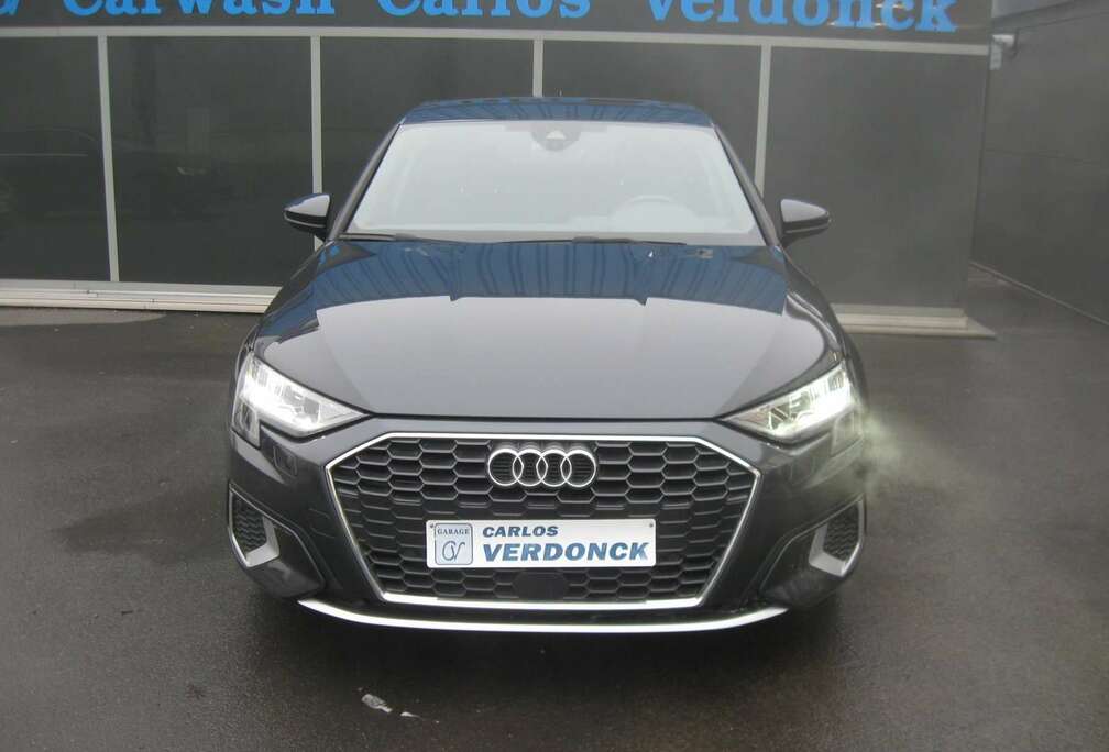 Audi 30 TFSI ADVANCED