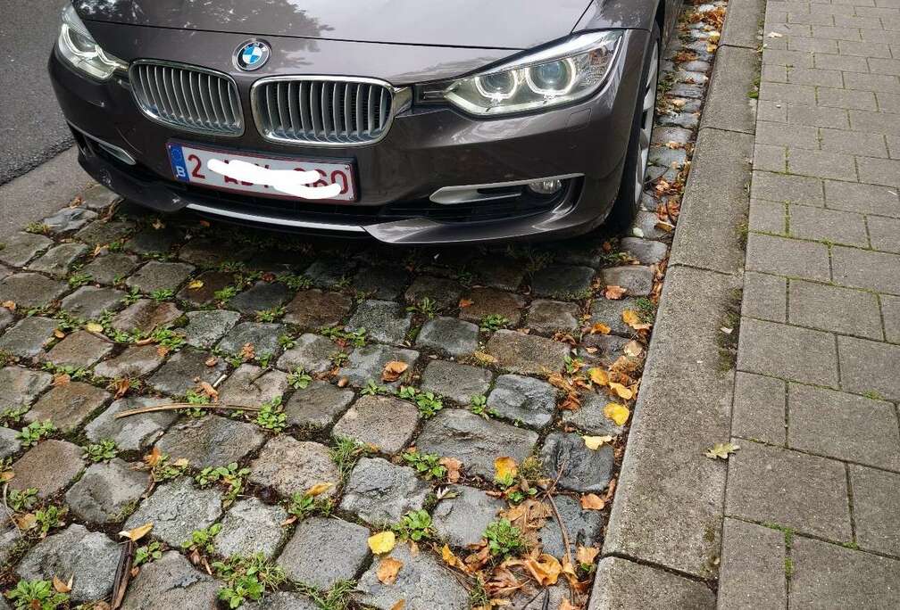 BMW 320i Touring  Automatisch