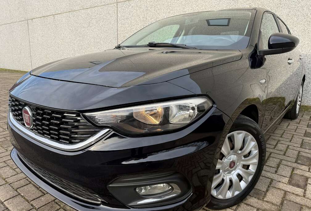 Fiat Tipo 1.4i Lounge Business GARANTIE 1 ANS