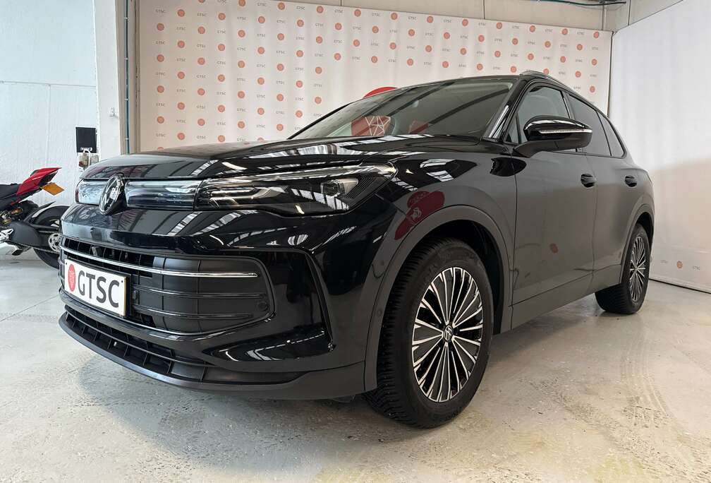 Volkswagen 1.5 eTSI DSG Life 360 camera Apple Lane assist