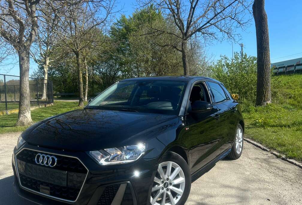 Audi Audi A1/ Automaat/ 46.000km/s-line/ Full Options