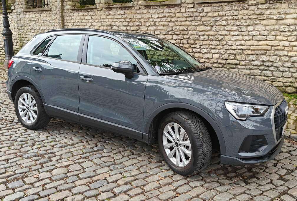 Audi Q3 PHEV 45 TFSIe Attraction S tron.(180 kW)