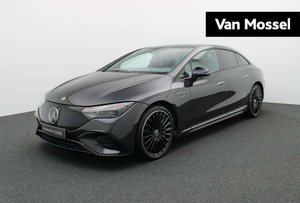 Mercedes-Benz AMG Line + AIRMATIC + DIGITAL LIGHT + PANO DAK + B