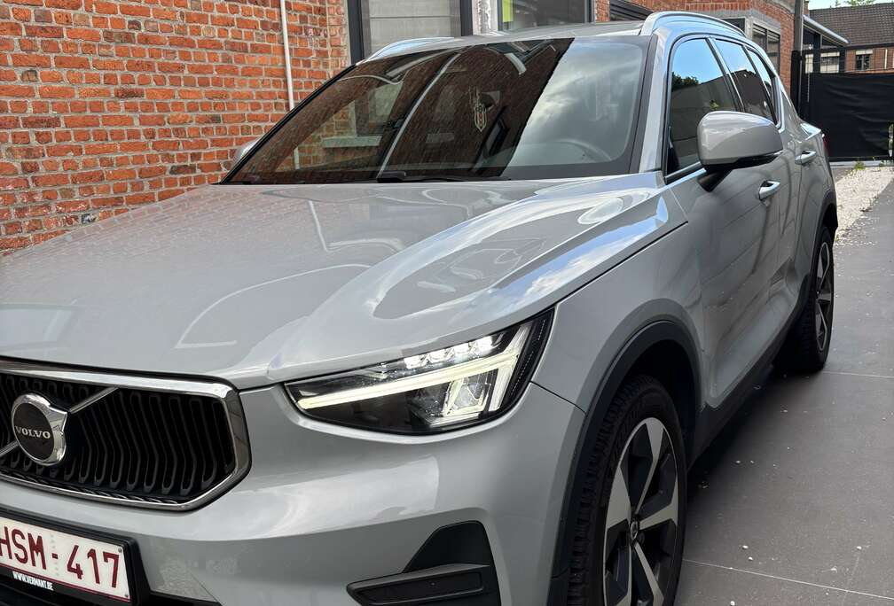 Volvo 2.0 B3 MHEV Core Limited Edition DCT Mildhybride