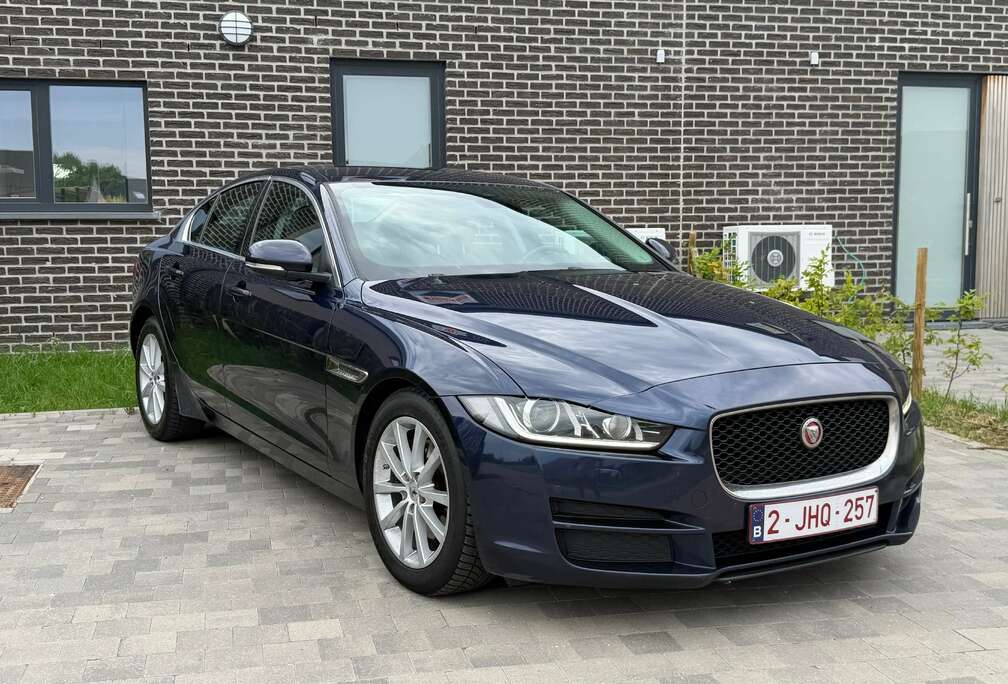 Jaguar XE 2.0 D E-Performance Business Ed.Prestige