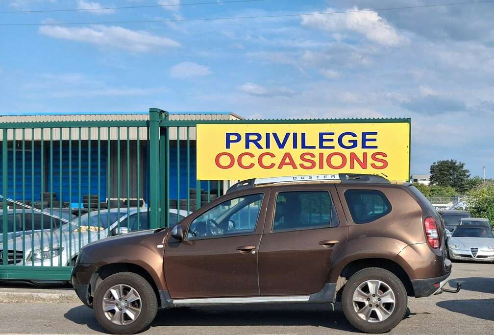 Dacia 12 TCe 6vit Prestige CUIR GPS J ALU ATT REM NOUV Distrib