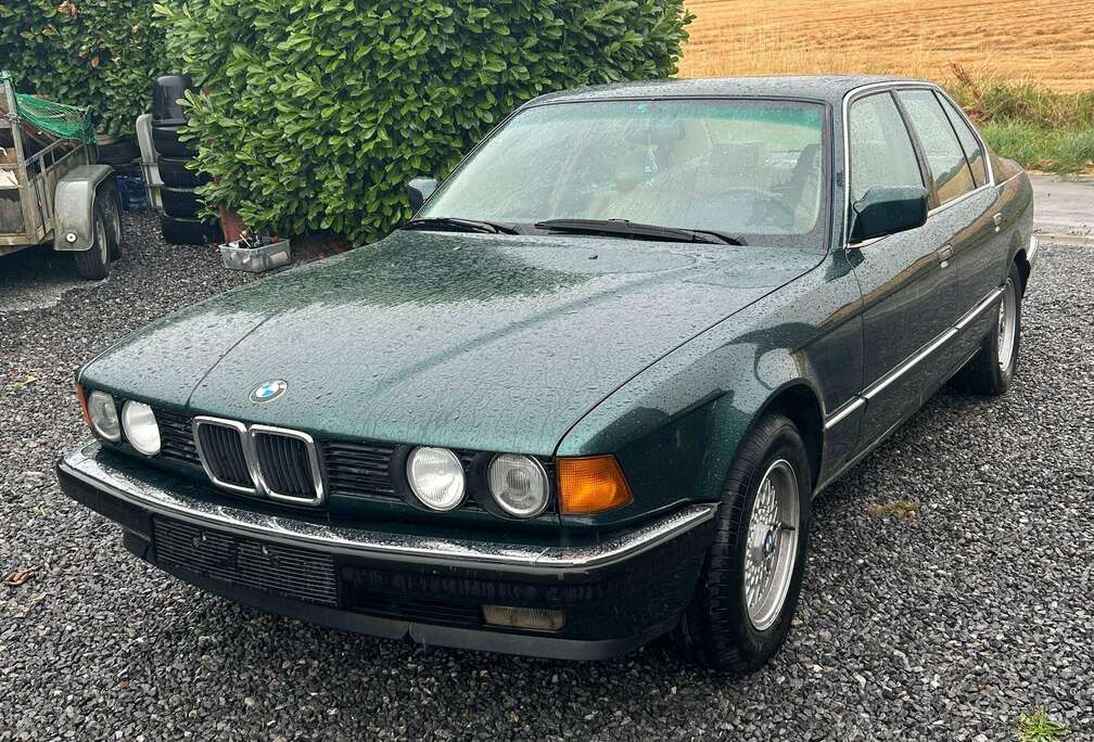 BMW 730i