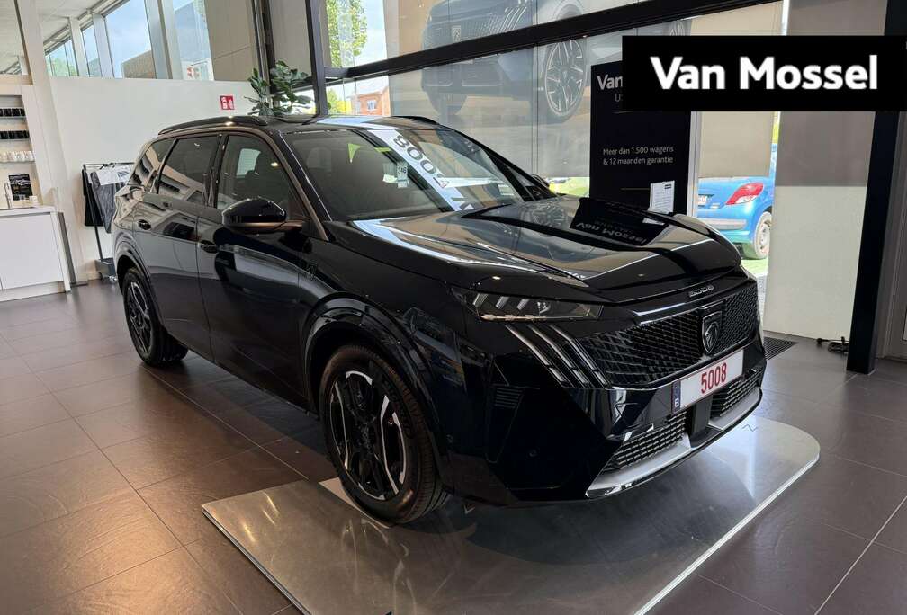 Peugeot e-5008 210 GT