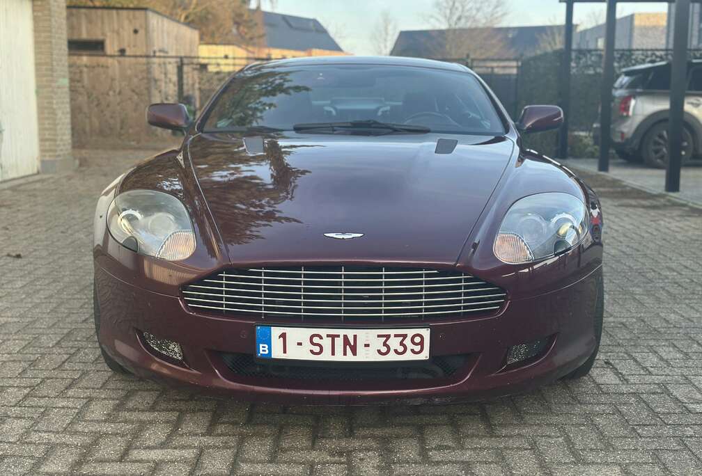 Aston Martin Coupe Touchtronic