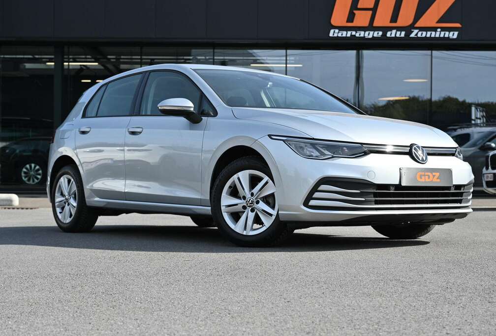 Volkswagen Golf 1.0 eTSI 110 Life Business DSG