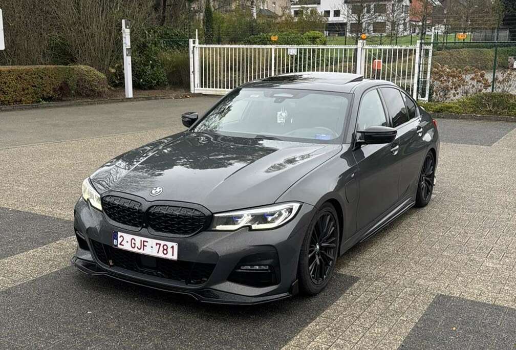 BMW 330e Mperformance Sport