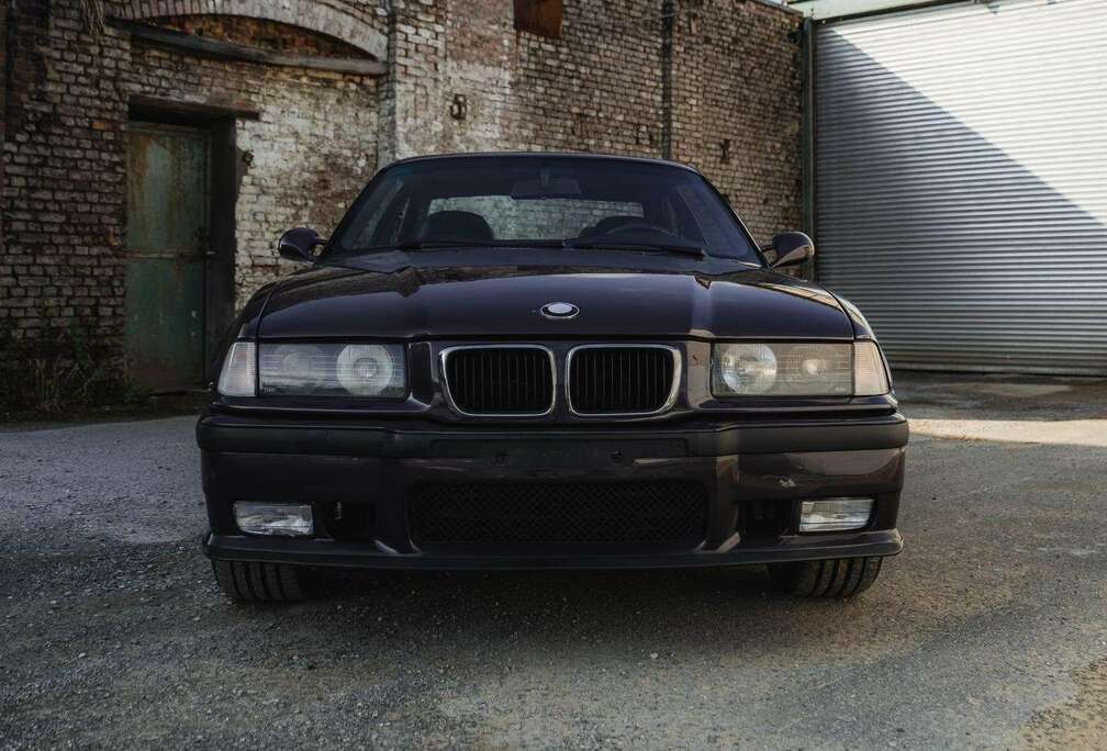 BMW E36 3,0 L.