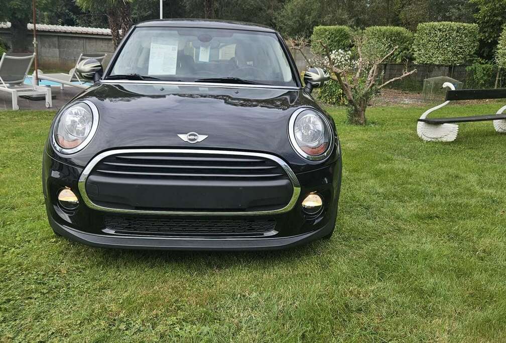 MINI 1.2i*BLUETH USB Automat AIRCO ST/SP EU6b 62000KM