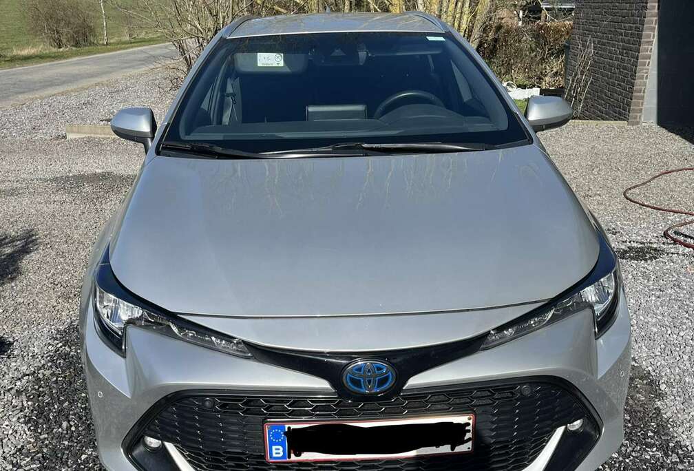 Toyota Hybrid 1.8 TOURING SPORTS HEV DYNAMIC e-CVT