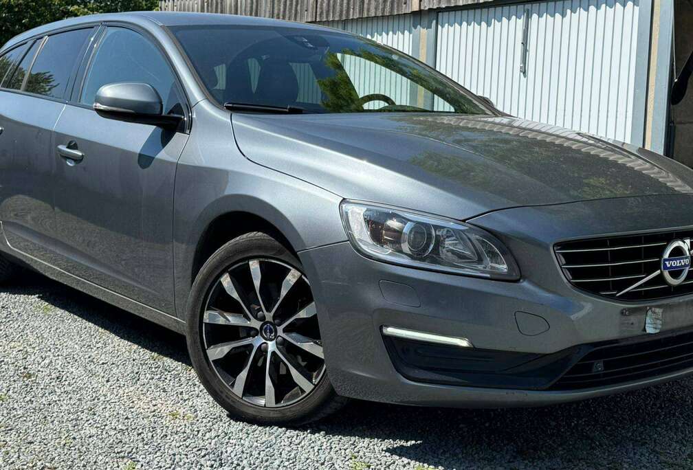 Volvo 2.0 D3 Dynamic Edition Gear