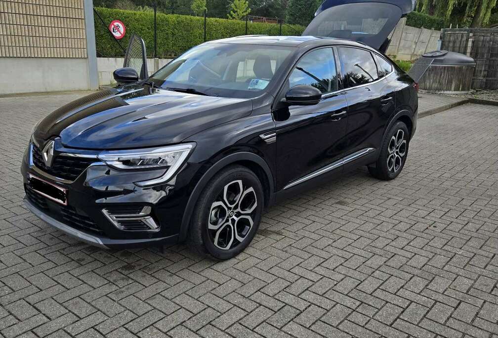 Renault E-TECH 1.6i Intens