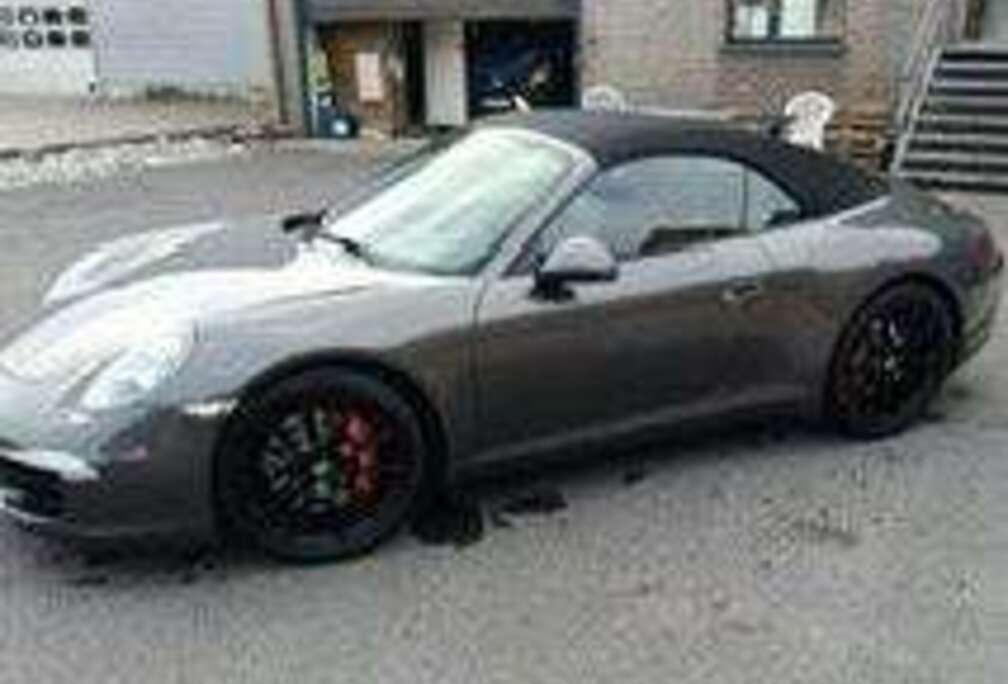 Porsche 911 Carrera S Cabriolet PDK